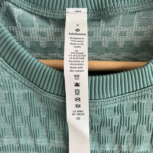 Lululemon NWT Rest Less Short Sleeve Tee Sz 8 Green - Picture 3 of 6